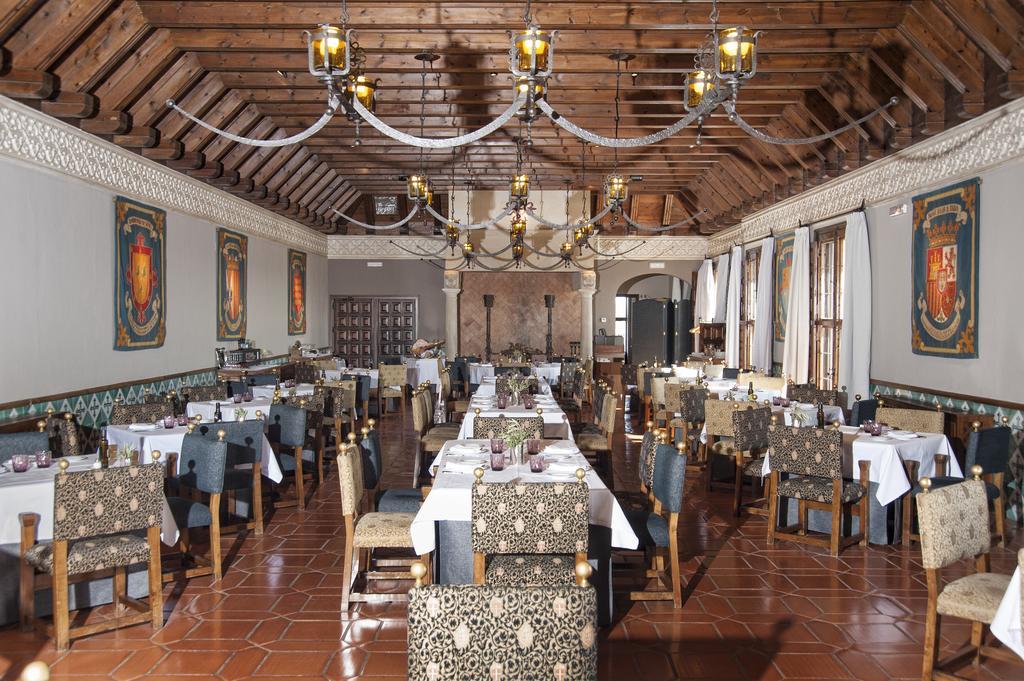 Parador De Alcañiz מראה חיצוני תמונה