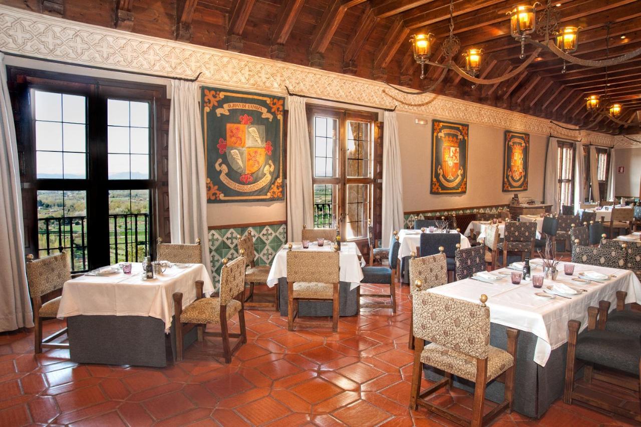 Parador De Alcañiz מראה חיצוני תמונה