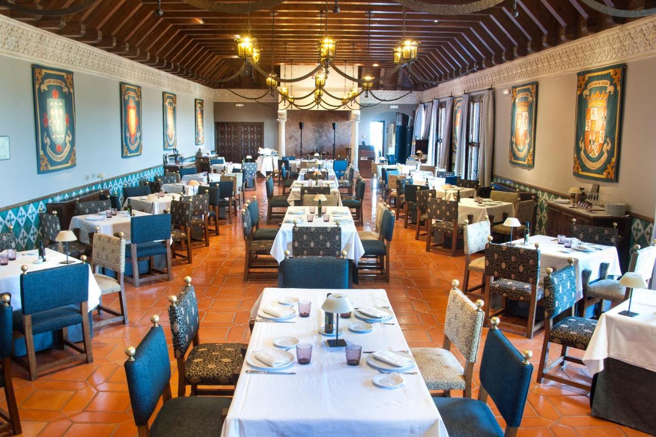 Parador De Alcañiz מראה חיצוני תמונה